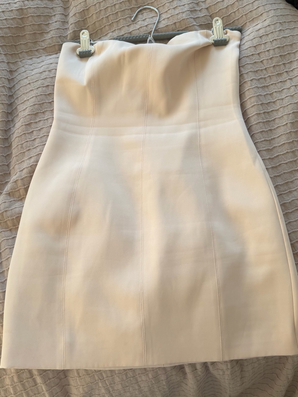 Meshki Strapless Cream Bodycon Mini Dress - Picture 2 of 4